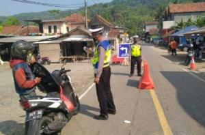 Satlantas Polres Lebak Jaga Ketat Tempat Wisata Dan Perbatasan 20 Satlantas Polres Lebak Jaga Ketat Tempat Wisata Dan Perbatasan