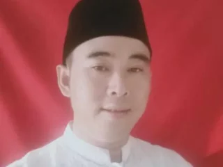 Sudarwan Siap Menghibahkan  Diri Untuk Kesejahtraan Masyarakat .