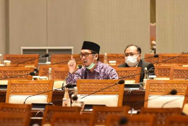 Legislator Desak Presiden Batalkan Twk Bkn Calon Asn Kpk 1 Legislator Desak Presiden Batalkan Twk Bkn Calon Asn Kpk