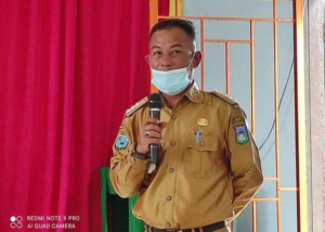Kadistrik Wasior Larang Jual Ikan Di Jalan Protokol 1 Kadistrik Wasior Larang Jual Ikan Di Jalan Protokol