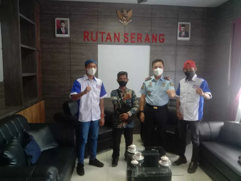 DPC MOI Serang Sambangi Rutan Kelas IIB Serang