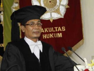 Kontestasi Kewenangan Antara Ombusdman Dengan Lembaga Peradilanterkait Pegawai Kpk Tms