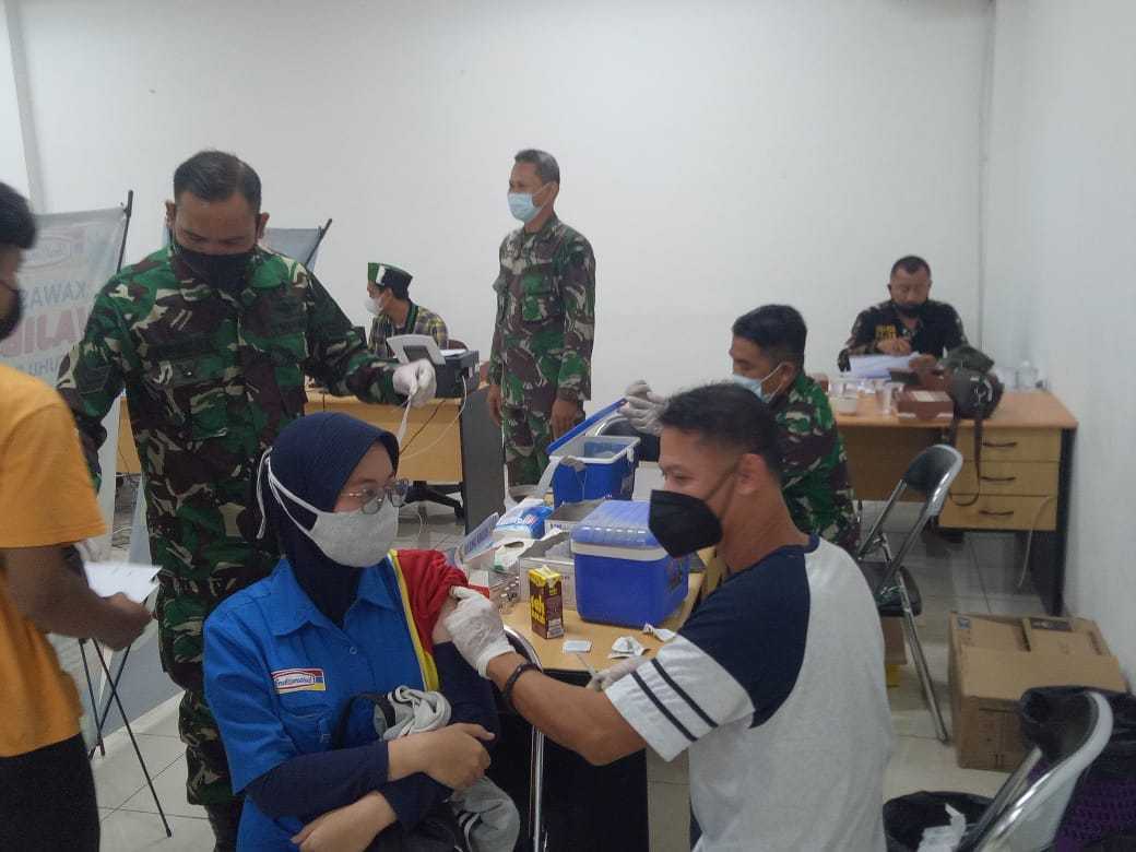 KNPI Apresiasi Pelaksanaan Vaksinasi Untuk Masyarakat di Indomarco I Harian Terbit