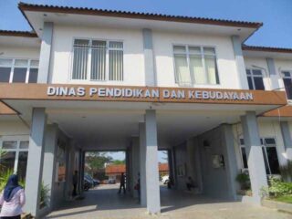 Soal Kepsek Diduga Ajak Warga Dukung Calon Kades Di Desa Muncang, Dindik Lebak Mengklaim Sudah Panggil Oknum