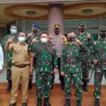 Danrem Sambut Kedatangan Pangkostrad Di Pelabuhan Asdp