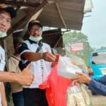 Bsfb Dan Viking Bagikan 1000 Nasi Kotak Ke Warga Pandeglang