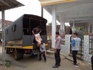 Ppkm Level 4, Polres Lebak Bagikan Banos Ke Lima Kecamatan