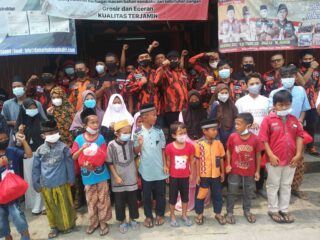 Ranting Talagasari Pac Balaraja Mengadakan Santunan Yatim Dan Bagi Masker