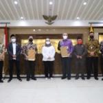 Serah Terima Jaringan Perpipaan Pelanggan Perumdam Tkr Ke Perumda Tirta Banteng