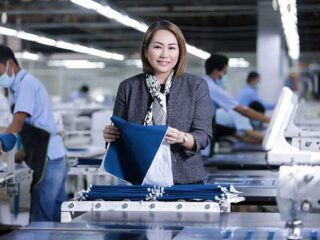 Apindo Banten Apresiasi Ketua Vaksinasi Nasional Hippindo Anne Patricia