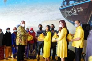 Kunjungan Kerja Ke Medan, Meutya Hafid Ikut Baksos Golkar 1 Kunjungan Kerja Ke Medan, Meutya Hafid Ikut Baksos Golkar