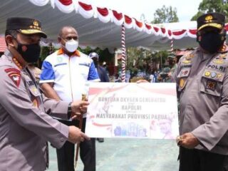 Bantu Penanganan Covid -19, Kapolri Serahkan Bantuan Oksigen Generator Di Papua