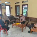 Bhabinkamtibmas Kolelet Polsek Rangkasbitung Terlibat Sukseskan Vaksinasi Nasional