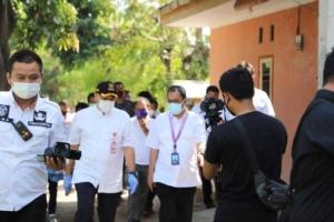 Warga Teluk Naga Tangerang Bahagia Nikati Air Bersih 1 Warga Teluk Naga Tangerang Bahagia Nikati Air Bersih