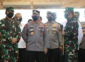 Kapolri Dan Panglima Tni Tinjau Serbuan Vaksin Di Kalbar 1 Kapolri Dan Panglima Tni Tinjau Serbuan Vaksin Di Kalbar