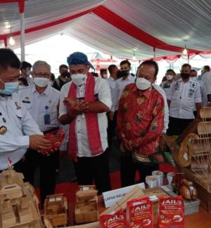 Wamenkumham Ri Bersama Ombudsman Kunjungi Karya Warga Binaan Serang 7 Wamenkumham Ri Bersama Ombudsman Kunjungi Karya Warga Binaan Serang