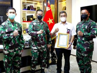 Dislitbangad Gelar Penyerahan Sertifikat Prototipe Alat Pembuka Pad Shoe Tank Leopard