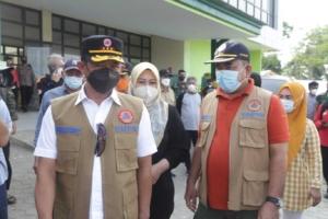 Kepala Bnpb Dan Bupati Pandeglang Tinjau Lokasi Korban Gempa 10 Kepala Bnpb Dan Bupati Pandeglang Tinjau Lokasi Korban Gempa