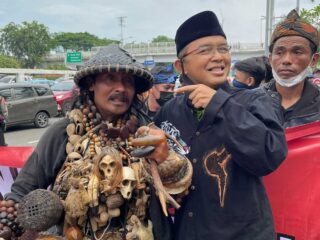 Arteria Dahlan Dilaporkan Ke Mkd, Kiai Maman Apresiasi Masyarakat Sunda Tempuh Jalur Konstitusional