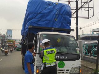 30 Truk Odol Ditilang Satlantas Polresta Tangerang