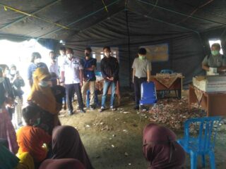 Kolaborasi Pjpt Dan Buddha Tzu Chi Bagikan Obat Ke Warga Tanjungpasir