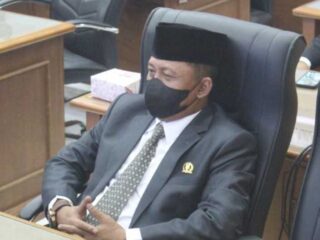 Anggota Dprd Lebak Meminta Pemborong Jangan Asal Memperbaiki Jembatan Salahaur-By Pass