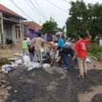 Aksi Pemuda Perbaiki Jalan Di Kecamatan Maja Lebak Banten Tuai Pujian