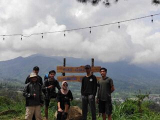 Kemah Asyik Di Bukit Cita - Cita Cisarua Kab. Bogor