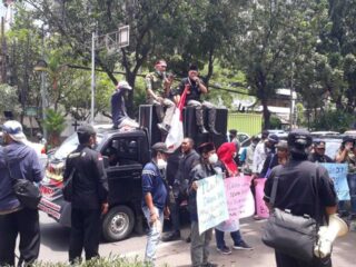 Koalisi Wartawan Indonesia Bersatoe Gelar Aksi Di Depan Gedung Dewan Pers Dan Mabespolri