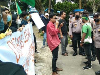 Kumala Pw Rangkasbitung Minta Bpk Turun Periksa Kegiatan Pengerjaan Jalan Di Lebak Tahun Lalu