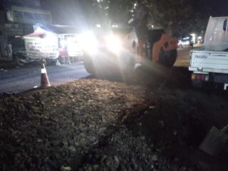 Uptd Pjj Wilayah Lebak Perbaiki Jalan Akses Pasar Rangkasbitung