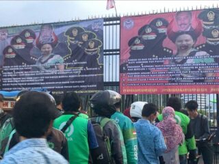 Hari Ke 21, Massa Aksi Terus Suarakan Ratu Koridor Ditangkap