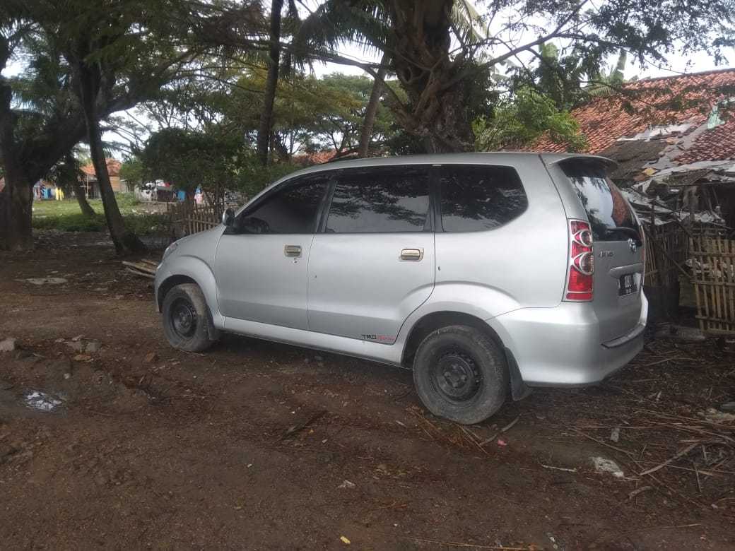 Mobil Avanza Raib Dibawa Seorang Oknum Polisi dan Tiga Orang Yang Mengaku Sebagai Anggota Ormas I Harian Terbit