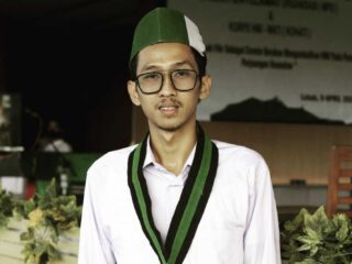 Hmi Mpo Jabagbar Minta Polres Lebak Segera Selidiki Penyebab Mahasiswa Kesetrum Gerbang Pemda Lebak Saat Demo