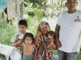 Relawan Guntur Berikan Santunan Kepada Anak Yatim Dan Fakir Miskin Di Aceh