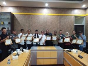 Tertib Dalam Berorganisasi, Fkdb Raih Penghargaan Dari Kesbangpol Kab. Sukabumi 8 Tertib Dalam Berorganisasi, Fkdb Raih Penghargaan Dari Kesbangpol Kab. Sukabumi