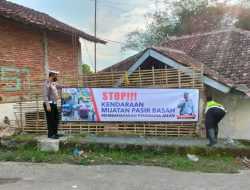 Sat Lantas Polres Lebak Pasang Spanduk Himbauan Di Beberapa Titik Rawan Kecelakaan dan Rawan Pelanggaran