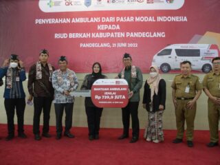 Harianterbit.id/Pandeglang– Pemerintah Kabupaten (Pemkab) Pandeglang Mendapat Bantuan 1 Unit Mobil Ambulans Dari Pasar Modal Indonesia.