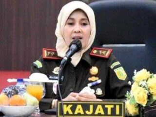 Kidung Tirto Puji Kejati Jawa Timur Sikat Jaksa Nakal