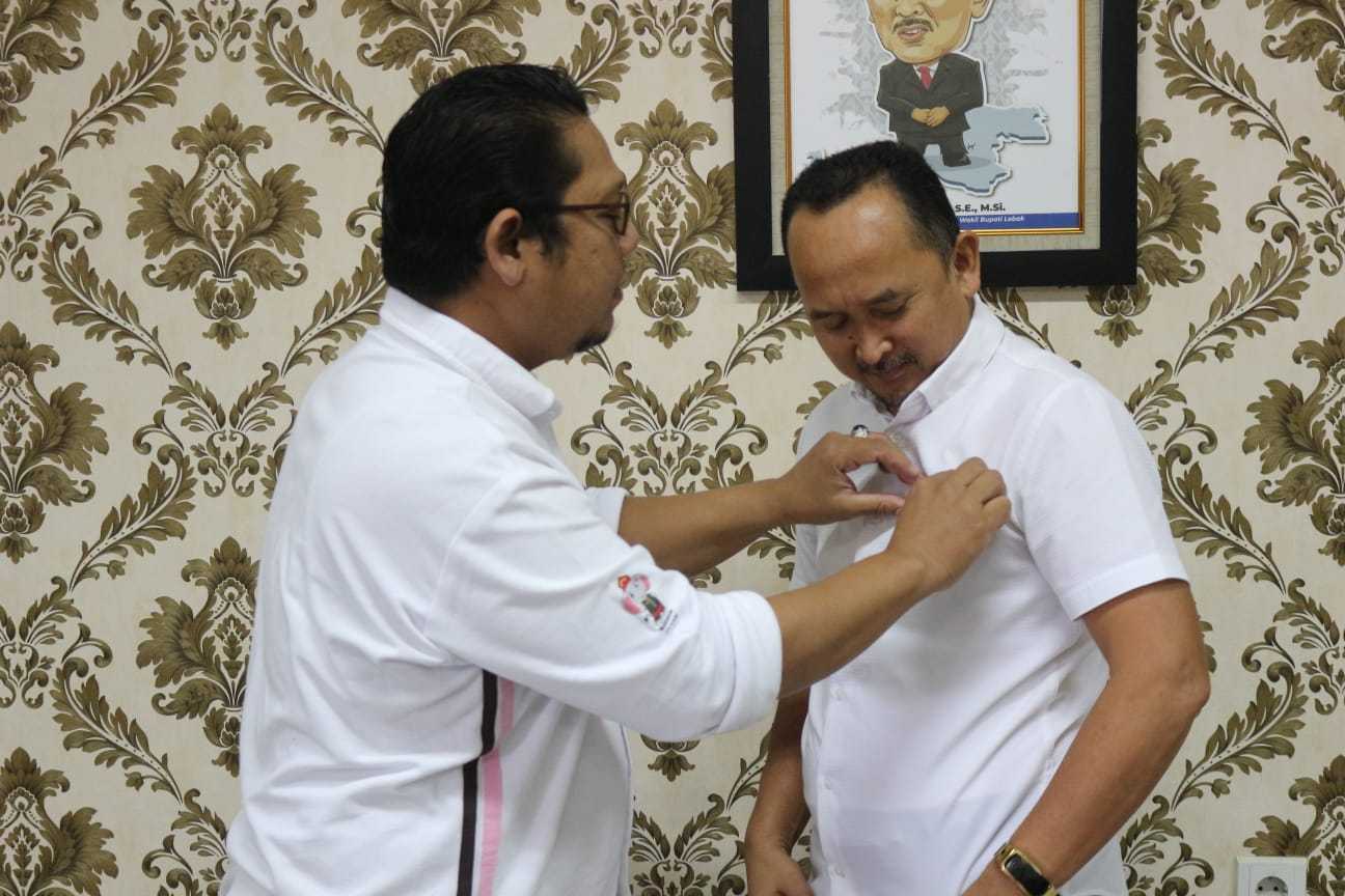Wabup Lebak Dikukuhkan Menjadi Pembina Komunitas Menara Lebak 1 Wabup Lebak Dikukuhkan Menjadi Pembina Komunitas Menara Lebak