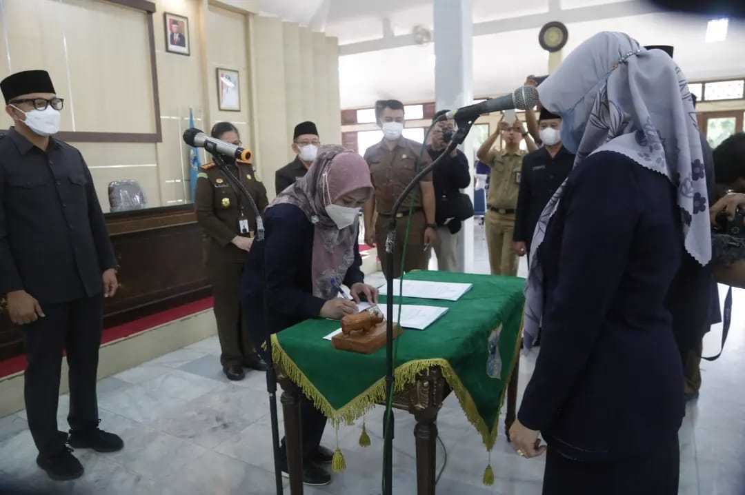 Bupati Pandeglang Lantik 9 Pejabat Tinggi Pratama 1 Bupati Pandeglang Lantik 9 Pejabat Tinggi Pratama