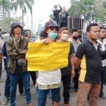 Massa Aksi Brmb Bongkar Dugaan Pelanggaran Pt Bmku Di Jakut