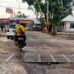 Pt. Kai Sebut Perbaikan Jalan Rusak Di Pintu Rel Kreta Api Kewenangan Dinas Pupr