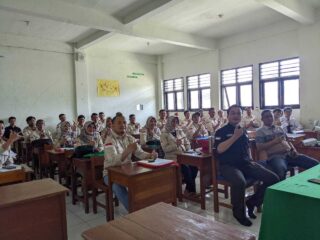 Ayep Zaki: Penyuluh Pertanian Yang Kompeten Garda Terdepan Kemajuan Indonesia