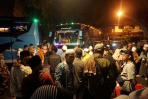 Bupati Pandeglang Irna Narulita Sambut Kedatangan Rombongan Jemaah Haji Pandeglang