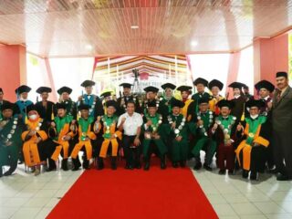 Pj Gubernur Al Muktabar Hadiri Wisuda Uin Smh Banten