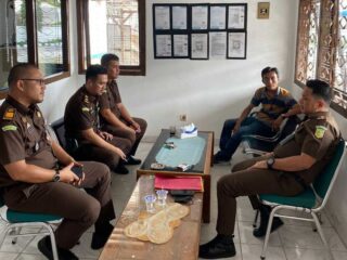 Jangan Kendor...!Kejari Pringsewu Sita Dokumen Korupsi Pupuk