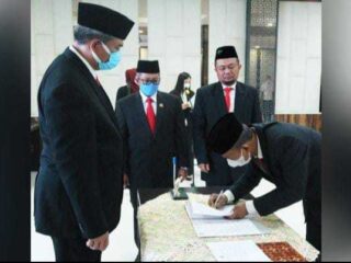 Lantik Pejabat Struktural, Rudi Rubijaya Berpesan Agar Melaksanakan Tugas Dan Fungsi Dengan Sebaik-Baiknya