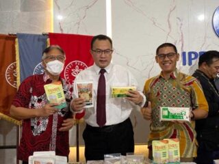 Tancap Gas ......! Tempe Azaki Jadi Produk Inovasi Pangan Tim Peneliti Ipb University