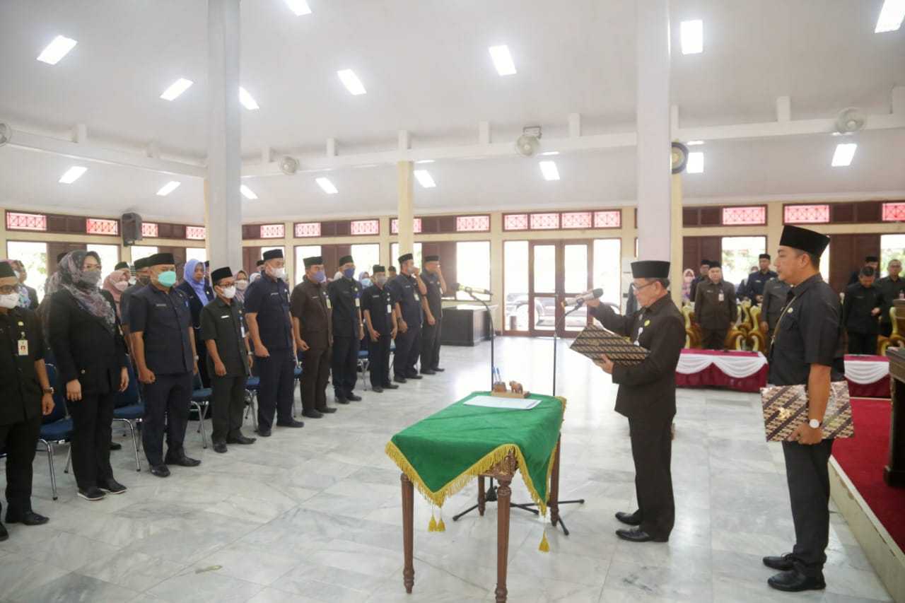 73 Pejabat Administrator Eselon Iii Lingkup Pemkab Pandeglang Dilantik 6 73 Pejabat Administrator Eselon Iii Lingkup Pemkab Pandeglang Dilantik